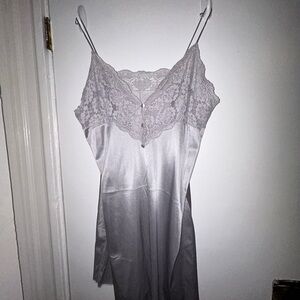 Elegant Lace Trim Gray Nightgown